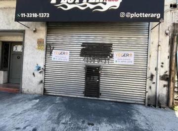 Bodega-Galpón · 160m² · 6 Ambientes · Venta Edificio Local + 3 Phs Lote Propio Sin Expensas