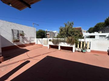 PH · 72m² · 3 Ambientes · PH Entrada Independiente con Patio y Gran Terraza