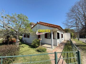 Casa de 3 ambientes, La Matanza · Venta Chalet 3 Amb con Cochera en Villa Luzuriaga