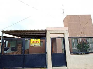 Casa de 6 ambientes, Córdoba · Los Platanos de Horizonte. Oportunidad! Excelente Casa 3 Dorm /con Renta