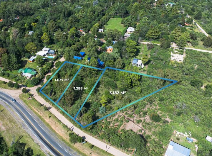 Terreno · 1037m²