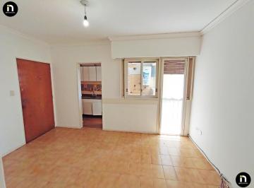 Departamento · 35m² · 2 Ambientes · Almagro - Muy Buen 2 Ambientes Luminoso con Cocina y Lavadero Independiente - Alquiler!