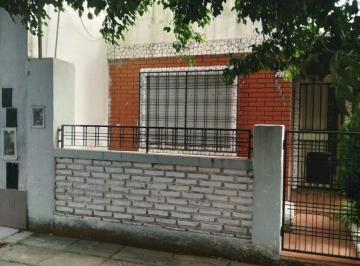 Casa de 4 ambientes, La Matanza · Alicia Moro de Justo 3621