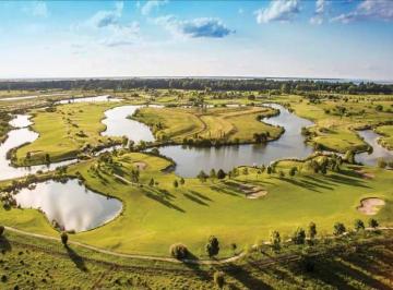 Terreno · 3616m² · Lote en Venta en Carmelo Golf Sector Golf Oportunidad