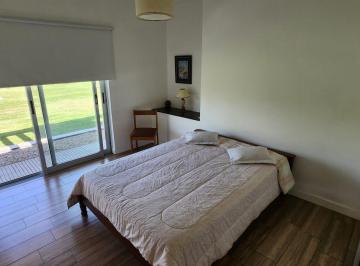 Casa · 260m² · 5 Ambientes · 4 Cocheras · Nuevo Valor! =) Casa en Barrio Privado Club de Campo Haras del Sur II, Brandsen