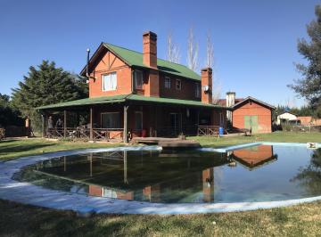 Casa · 163m² · 5 Ambientes · 1 Cochera · Quinta en Venta en Barrio Portal de Belen - Escobar