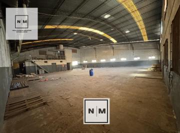 Depósito · 1250m² · Venta - Depósito - Dos Plantas - Pompeya