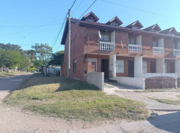 PH de 4 ambientes, Las Toninas · Duplex Sobre Asfalto Av40 a 2 Cuadras de La Playa en Las Toninas