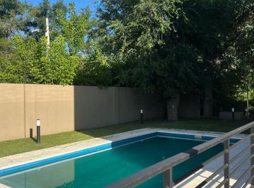 Departamento · 52m² · 2 Ambientes · 1 Cochera · Departamento en Complejo Las Retamas