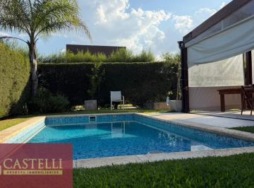 Casa · 118m² · 3 Ambientes · 2 Cocheras · Casa en Los Arces