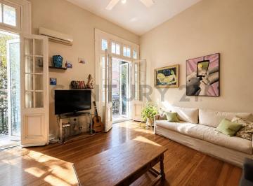 PH · 250m² · 5 Ambientes · PH en Venta Refaccionado 6 Amb con Terraza Propia