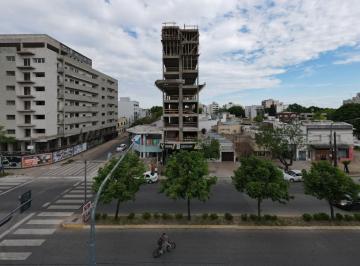 Departamento · 39m² · 2 Ambientes · Departamento de Pozo en Venta - 1 Dormitorio 1 Baño - 42 m² - Torre Serkan - La Plata
