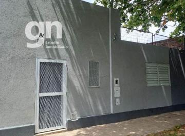 Casa de 3 ambientes, Rosario · Casa Al Frente 1 Dormitorio