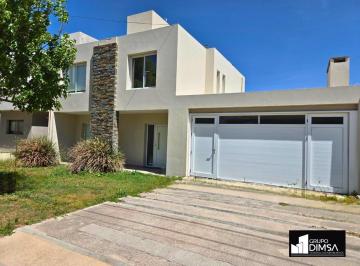 Foto · Casa en Venta en Tejas Cuatro Vistas a Las Sierras y Calidad Premium (Alquilada)