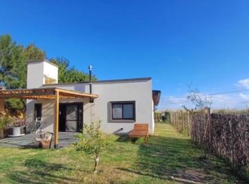 Casa · 94m² · 3 Ambientes · Casa en Venta - 2 Dorm. 1 Baño - Costa Chica