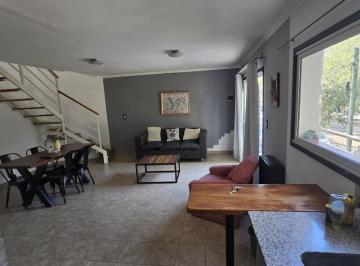 PH · 90m² · 3 Ambientes · Alquiler PH 3 Ambientes, Planta Alta. Barrio Pompeya