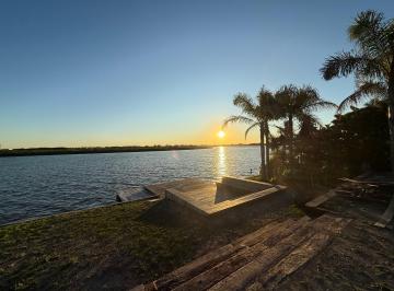 Casa de 8 ambientes, Tigre · Casa en Nordelta Castores Laguna Central
