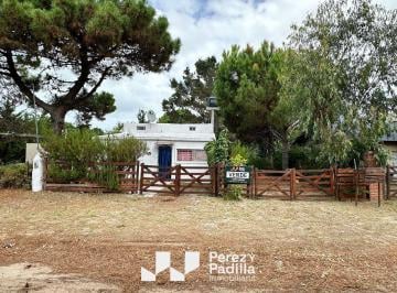 Casa de 4 ambientes, Nueva Atlantis · Dos Viviendas en Conjunto Terreno de 500 m² - Nueva Atlantis - 9 del Mar
