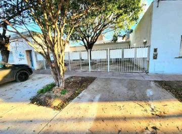 Casa de 7 ambientes, Ituzaingó · Conjunto de 6 Departamentos en Venta en Ituzaingo Norte