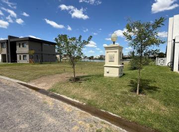 Terreno , Presidente Perón · Lote en Barrio "Lagos de San Eliseo" Canning Al Lago - 940 m² - Lote: 222