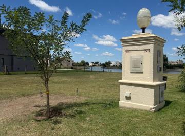 Terreno , Presidente Perón · Lote en Barrio "Lagos de San Eliseo" Canning Al Lago - 940 m² - Lote: 222