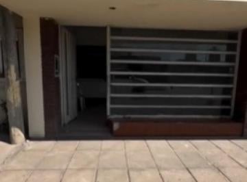 Local comercial · 110m² · 3 Ambientes · Local en Venta - 3 Ambientes - Capitán Sarmiento