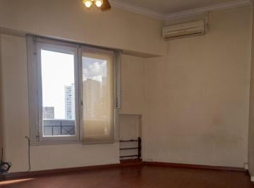 Departamento de 3 ambientes, Avellaneda · Departamento de 72 m² 2 Dorm. en Venta en Avellaneda