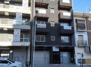 Departamento · 81m² · 3 Ambientes · Departamento en Venta - 2 Dorm. 2 Baños - 88 m² - Wilde
