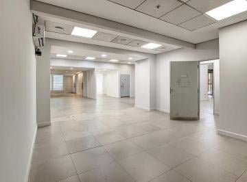 Oficina comercial · 370m² · 6 Cocheras · Espectacular Local / Oficina en Alem Plaza