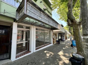 Local comercial · 107m² · 2 Ambientes · Colonia - Venta de Importante Local Comercial Céntrico Actualmente con Renta