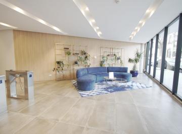 Oficina comercial · 1107m² · 7 Cocheras · Oficina en Alquiler con Terraza en Parque Patricios