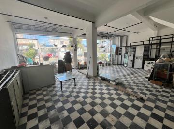 Local comercial · 105m² · 1 Ambiente · Excelente Local en Arteria Comercial a m de Calle Córdoba