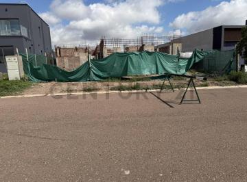 Terreno · 270m² · Venta de Terreno Barrio Las Cortaderas Country 2 - Guaymallén