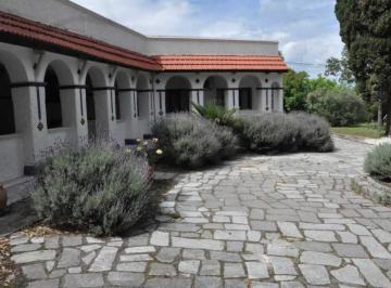 Casa · 710m² · 15 Ambientes · 3 Cocheras · Casa en Venta Para Alojamiento Turístico, Valle Hermoso, Provincia de Córdoba.