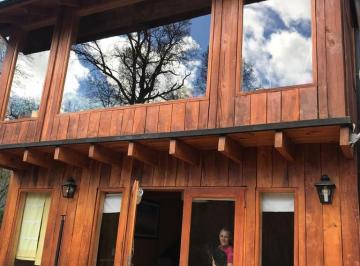 Casa · 180m² · 6 Ambientes · 2 Cocheras · Venta – Amplia Casa en El Bosque – Altos del Sol