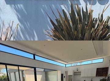 Casa · 120m² · 3 Ambientes · 1 Cochera · Casa en Los Hornos