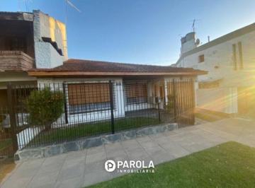 Casa de 5 ambientes, Moreno · Chalet en Venta - Moreno Sur