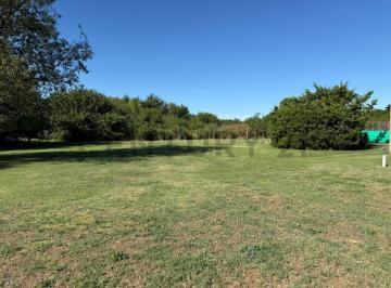 Terreno · 1800m² · Venta de Lote en Villa Elisa