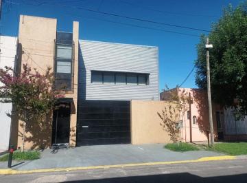 Bodega-Galpón , Almirante Brown · Bodega - Galpón de 330 m² en Venta en Burzaco