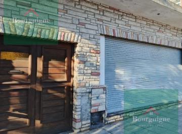 PH · 198m² · 3 Ambientes · 1 Cochera · PH en San José