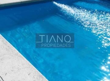 Quinta vacacional · 200m² · 3 Ambientes · Quinta Para Eventos
