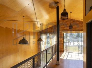 HOG-HOG-1314_2 · Casa Duggan - Diseño Industrial Tipo Loft con Gran Jardin