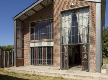 HOG-HOG-1314_2 · Casa Duggan - Diseño Industrial Tipo Loft con Gran Jardin