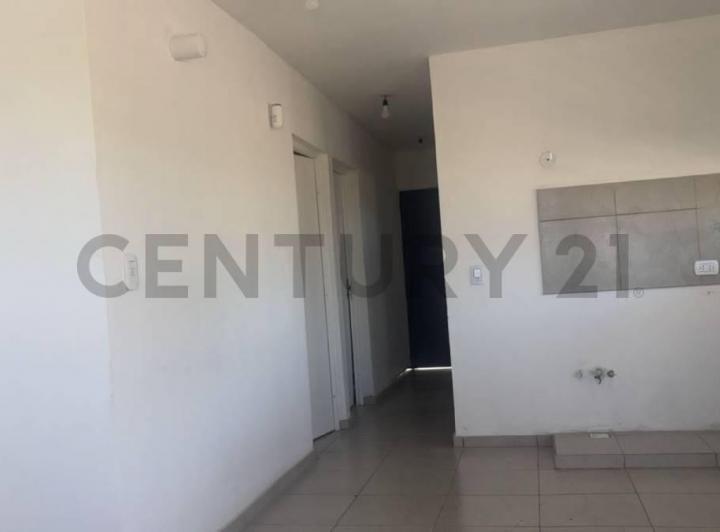 Casa · 70m² · 2 Dormitorios · 1 Cochera