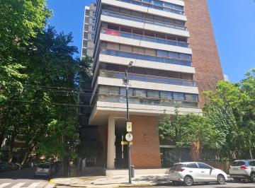 Departamento · 239m² · 4 Ambientes · 3 Cocheras · Excelente Piso en Torre