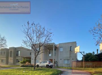 Casa · 205m² · 7 Ambientes · Casa en Venta en Vistas - Puertos del Lago - a La Laguna - Amarras - Escobar
