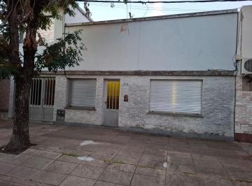 Casa · 152m² · 4 Ambientes · 2 Cocheras · Santiago Derqui 1700 - Sargento Cabral