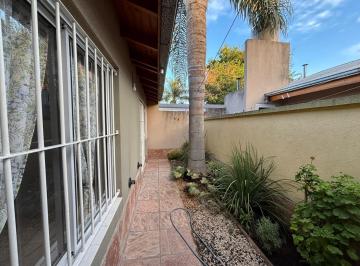 PH · 52m² · 3 Ambientes · PH en Alquiler en San Antonio de Padua 3 Ambientes Amoblado