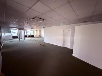 Oficina comercial · 220m² · 3 Cocheras · Oficina de 220 m² en Retiro - Venta