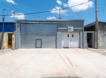 FRENTE GALPON +DEPTO · Venta de Galpon + Departamento